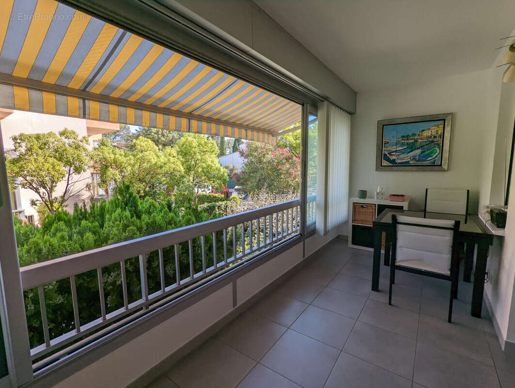 Appartement à SANARY-SUR-MER