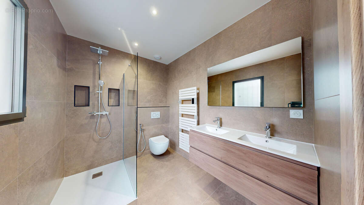 Maison à CORNEBARRIEU