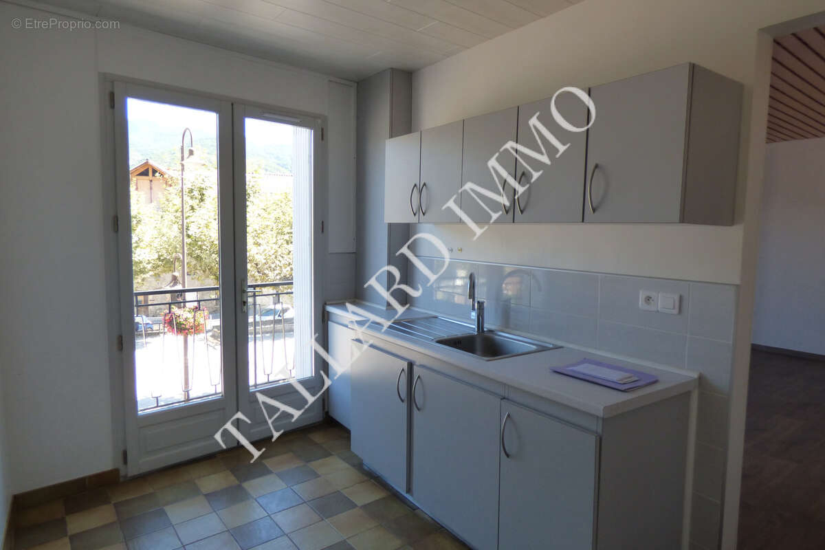 Appartement à TALLARD