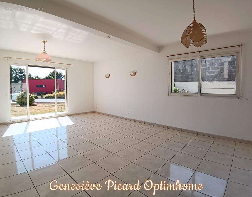 Maison familiale coup de cœur : Volume, clarté et confort énergétique au rendez-vous ! - photo 6