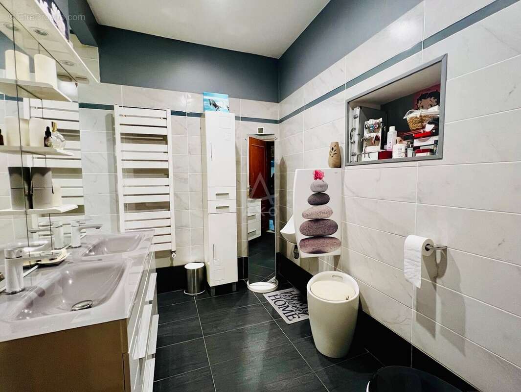 Maison à SAINT-ANDRE-DE-CUBZAC