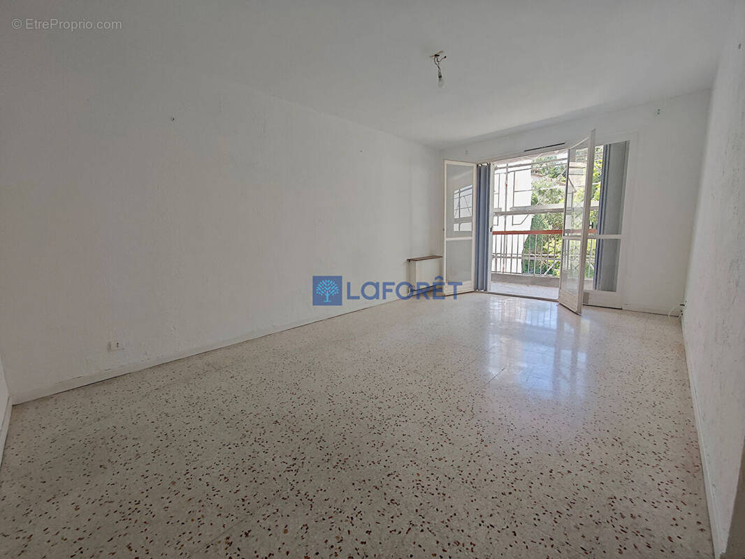 Appartement à CAGNES-SUR-MER