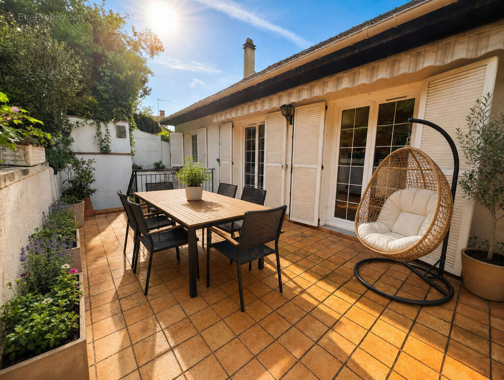 Maison à CRETEIL