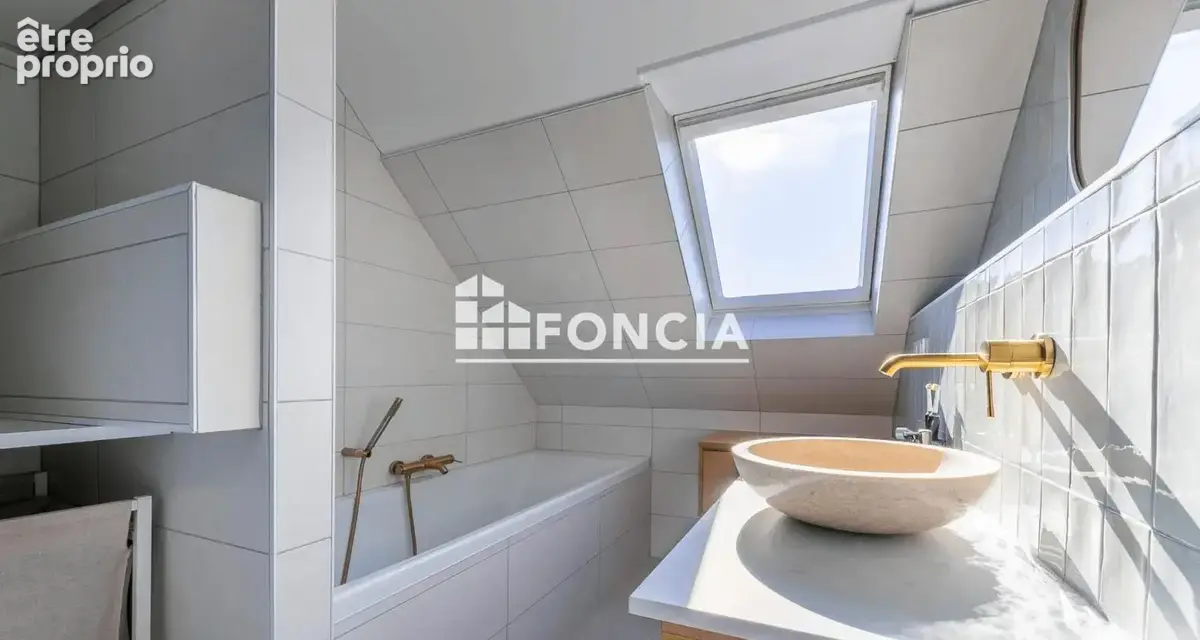 Magnifique 3 pièces de 86,28 m² rénové à neuf et climatisé – Dernier étage – Grande cave - photo 7