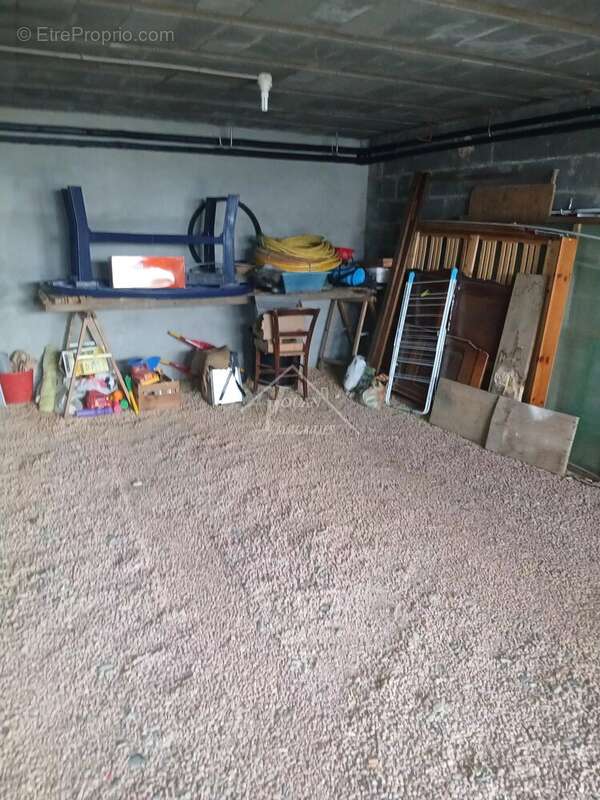 Maison à VARENNES-SUR-ALLIER