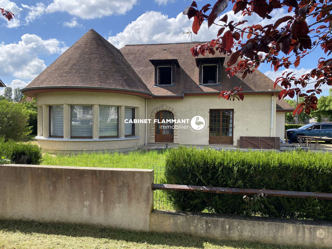 Maison à VENAREY-LES-LAUMES
