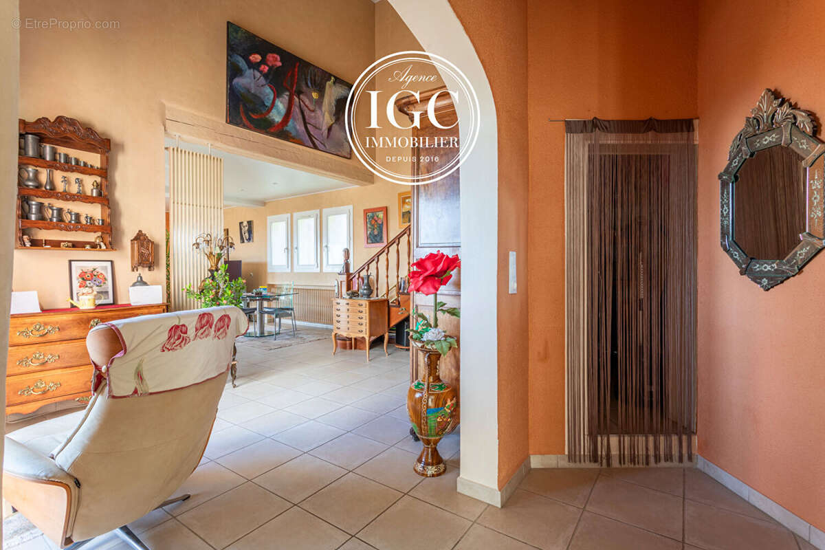Maison de Prestige à Sausset-les-Pins  Vue Mer Panoramique  180 m² sur 1960 m² de terrain - photo 11