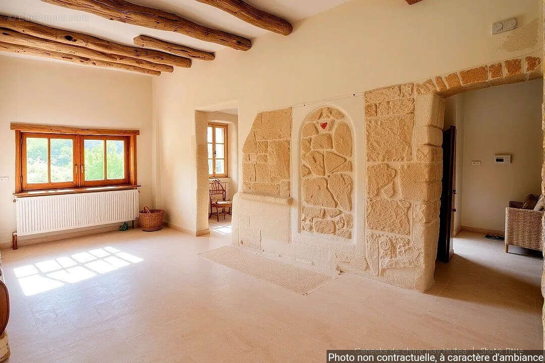 Maison à SAINT-YRIEIX-SOUS-AIXE