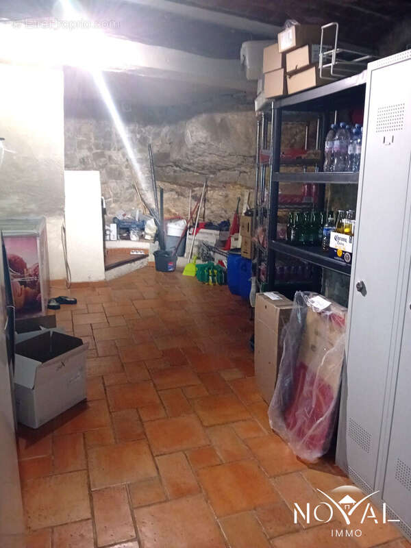 Autre à SAINT-CEZAIRE-SUR-SIAGNE