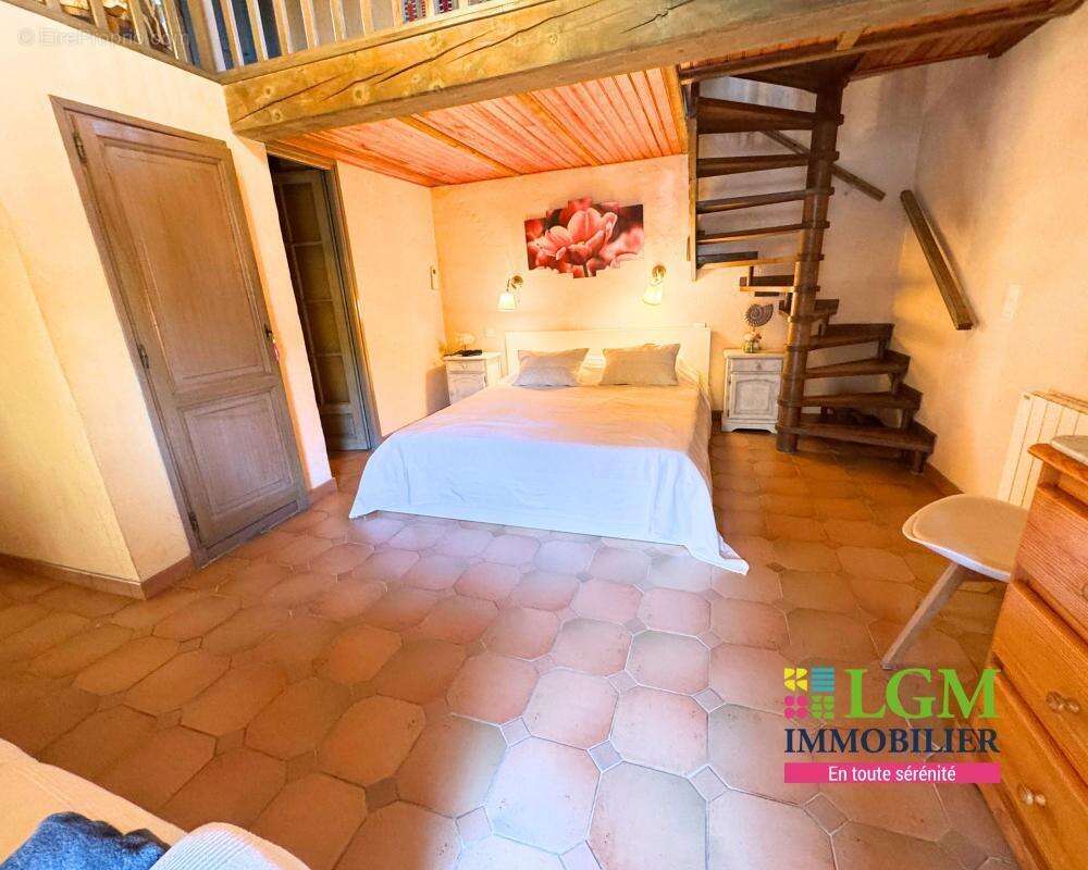 Maison à RAMATUELLE