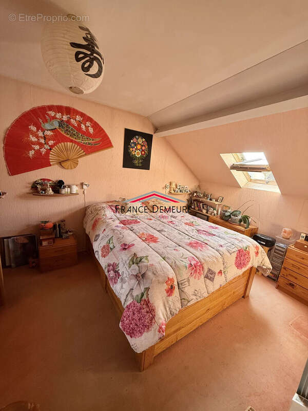 Maison à MONTIGNY-LES-CORMEILLES