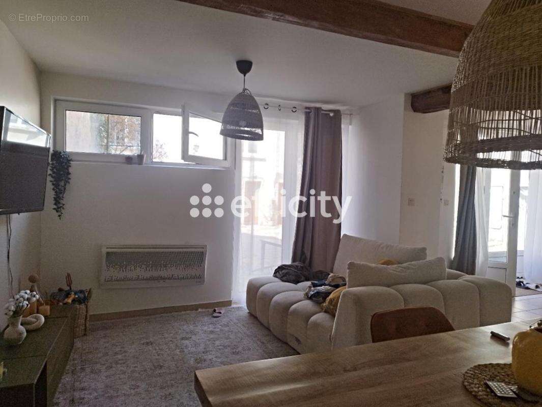 Appartement rénové - photo 3