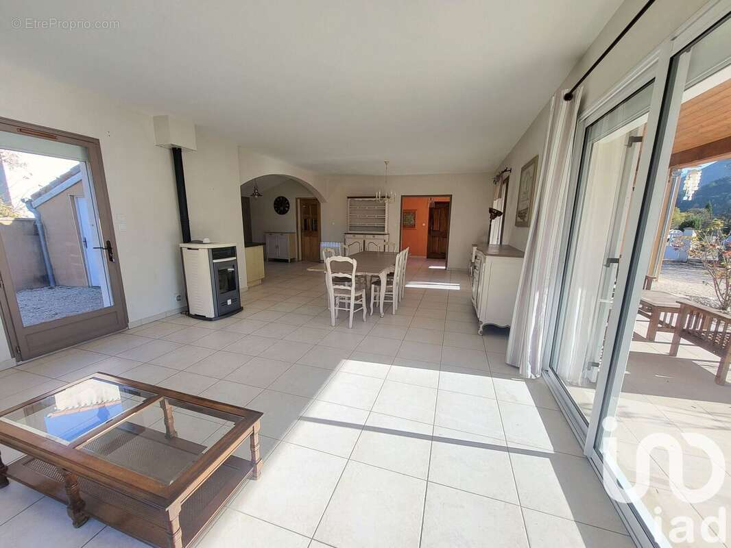 Photo 7 - Maison à LA MOTTE-CHALANCON