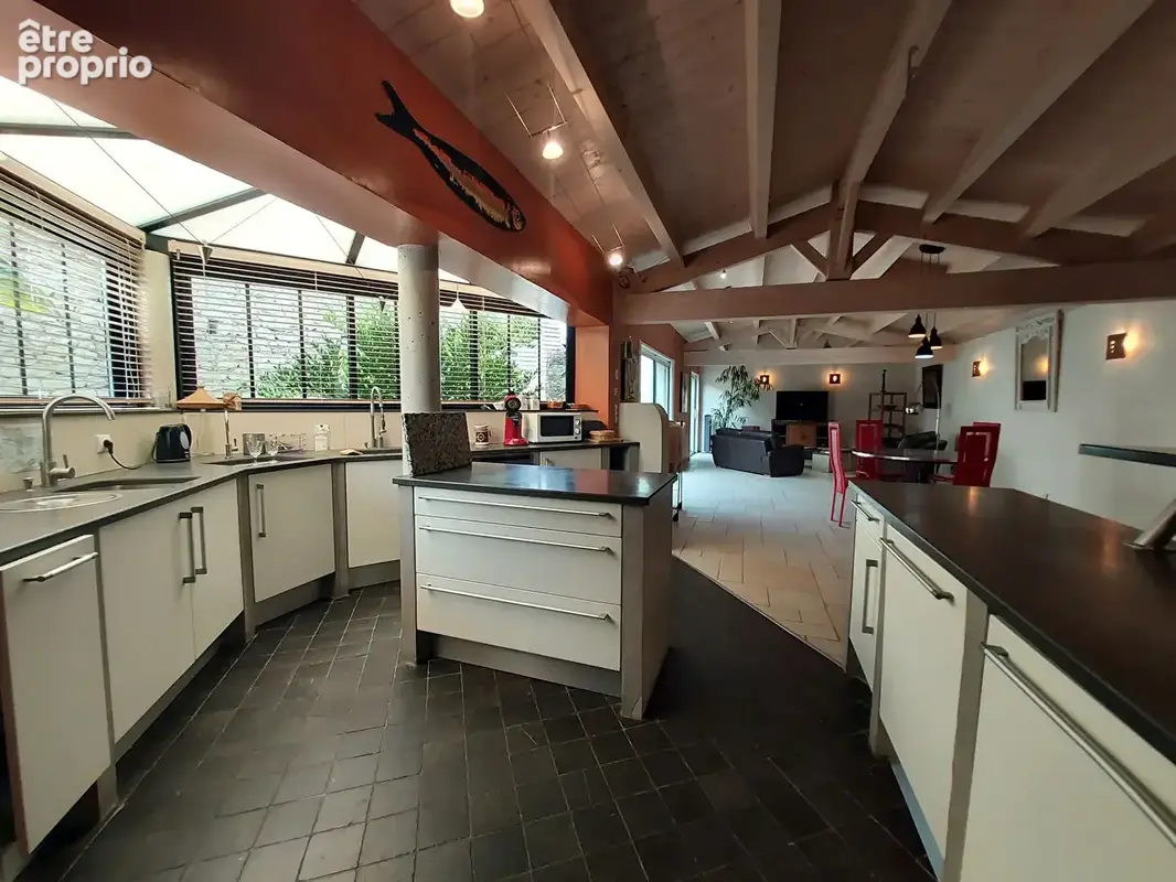 À 500 m de la mer, élégante maison de charme au coeur d'un village de pierres - photo 7