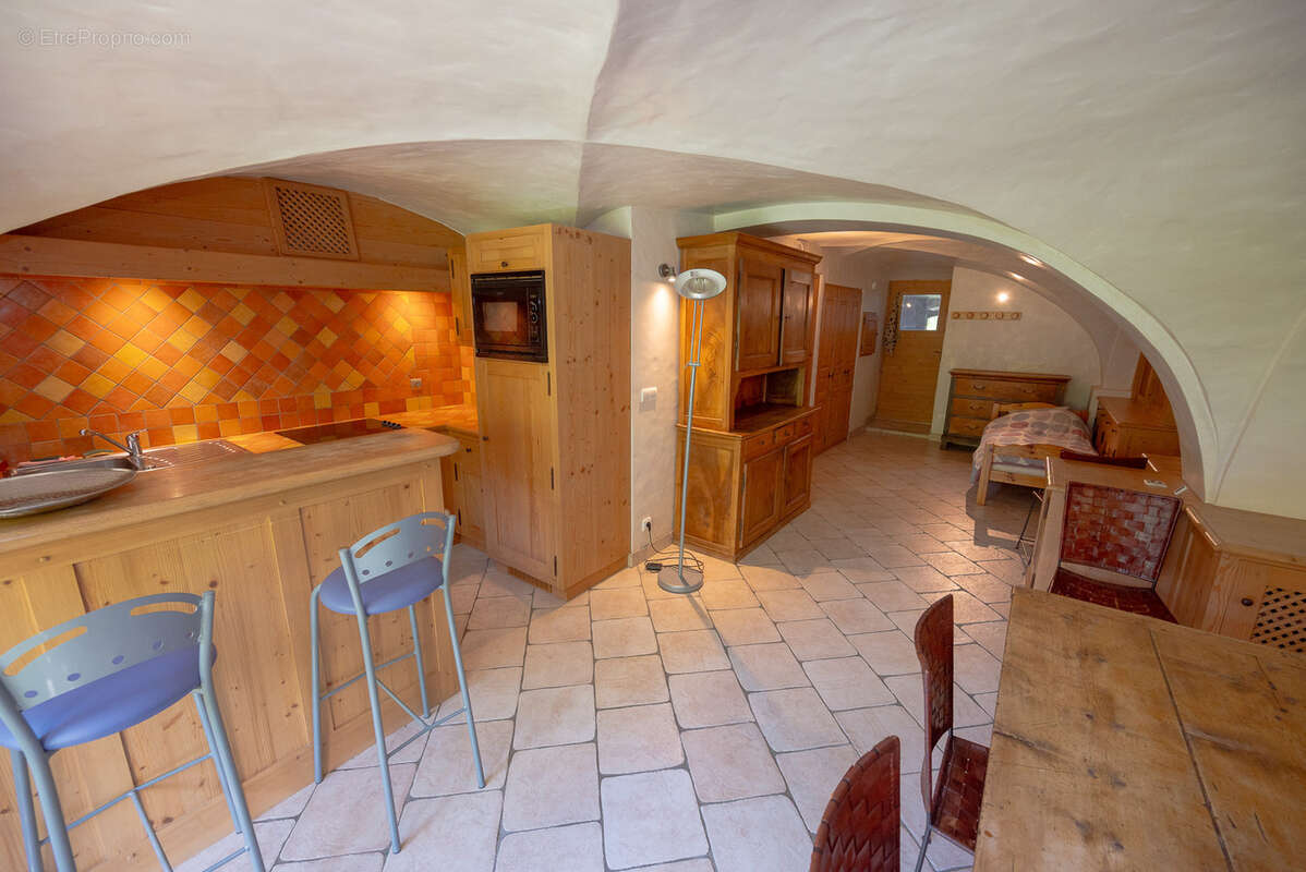 Appartement à LES ALLUES