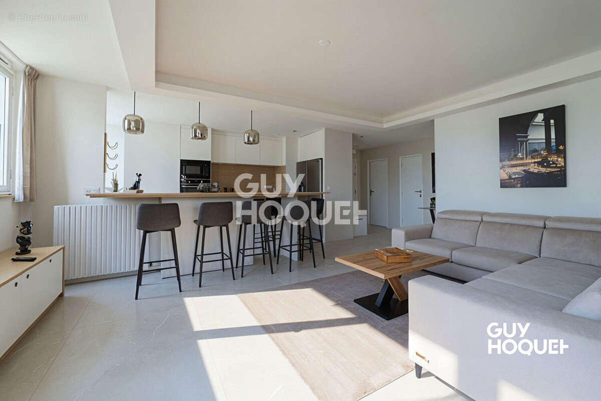 Appartement à PARIS-19E