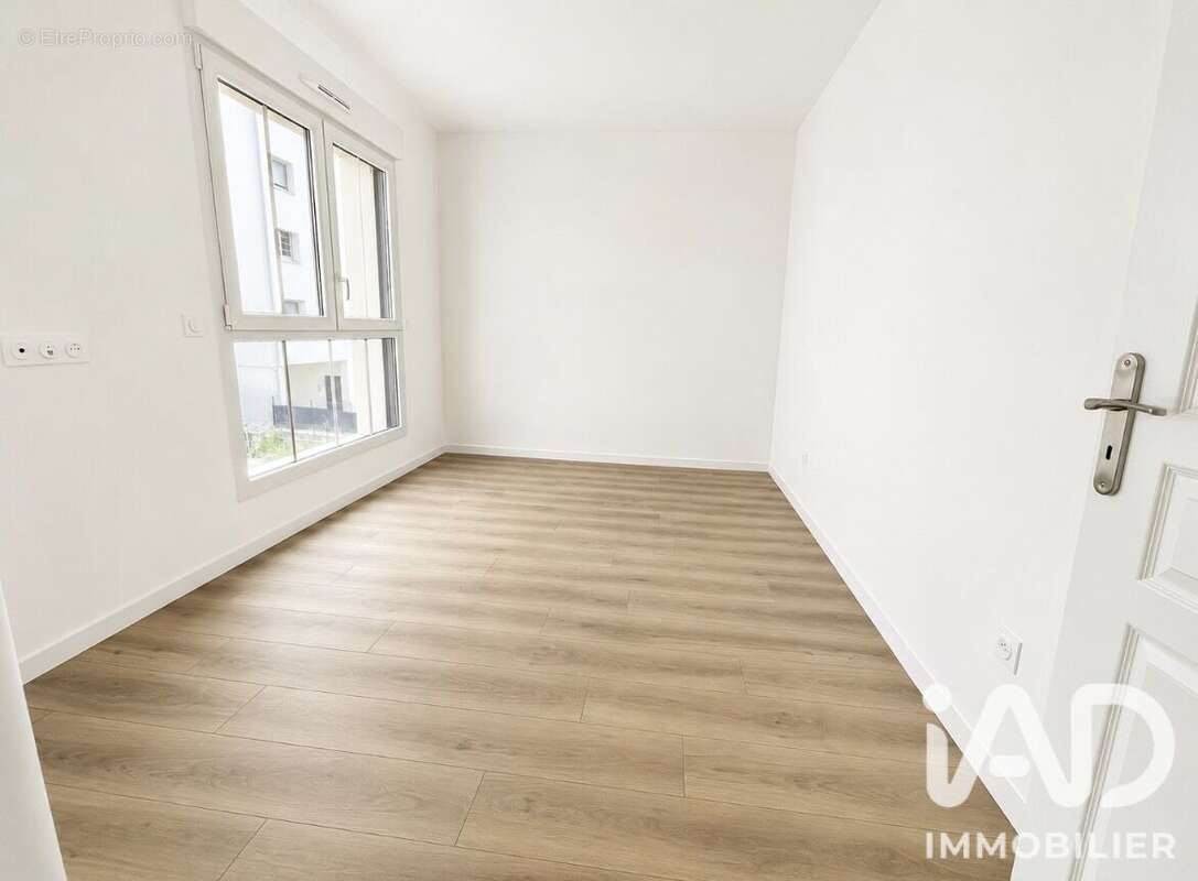 Photo 8 - Appartement à LE PERREUX-SUR-MARNE