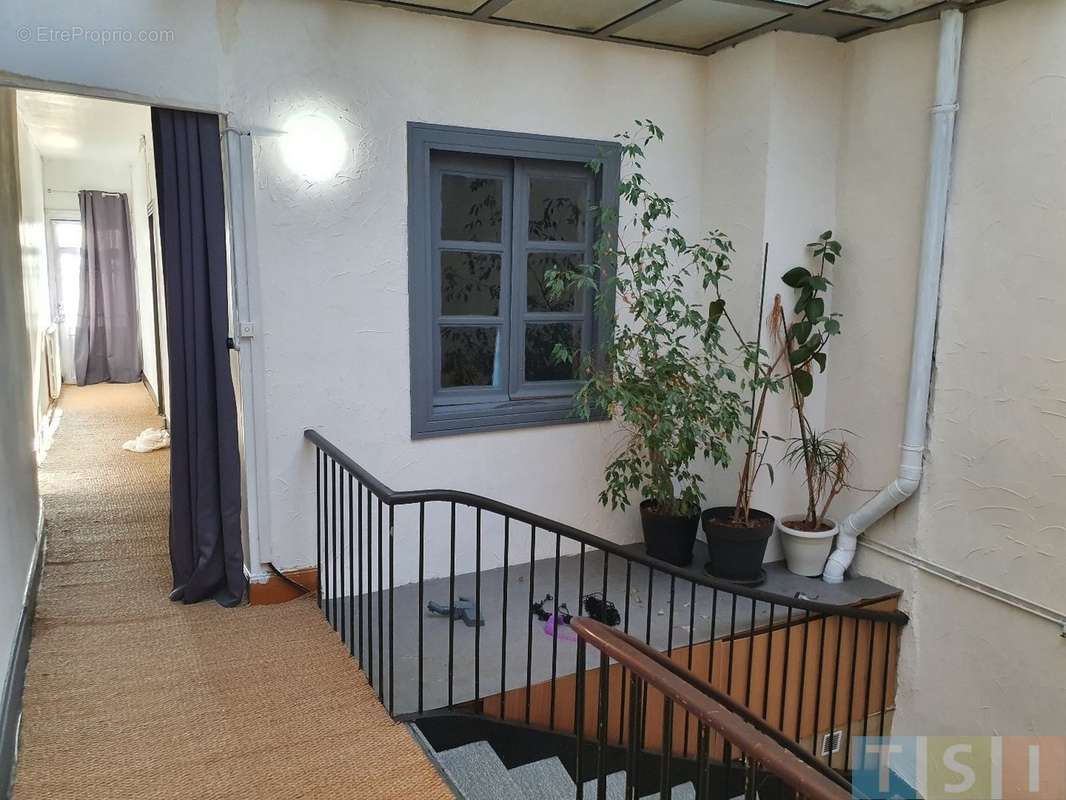 Maison à MONTREJEAU