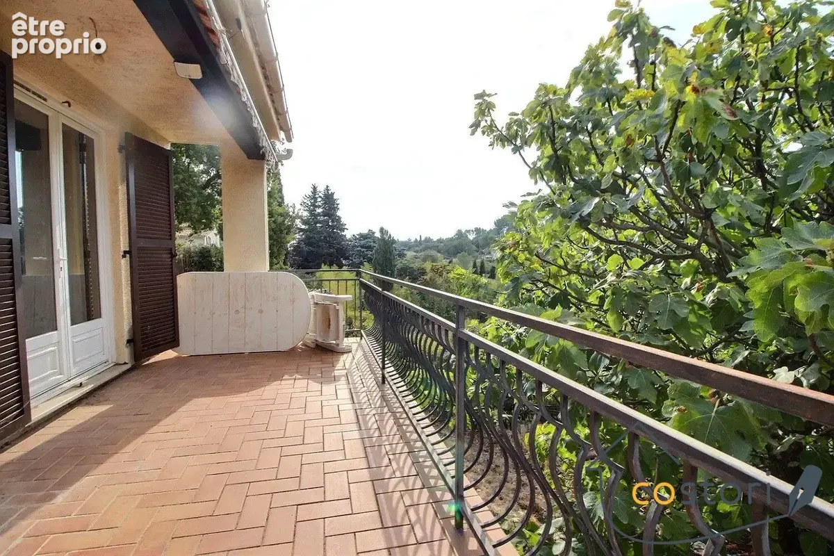 Maison 5 pièces 94 m² à vendre à Flayosc (83780) - photo 2