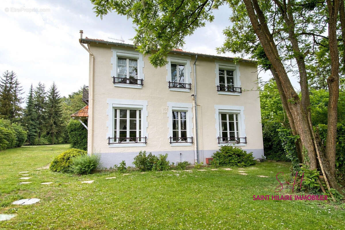 Maison à SAINT-HILAIRE-SAINT-MESMIN