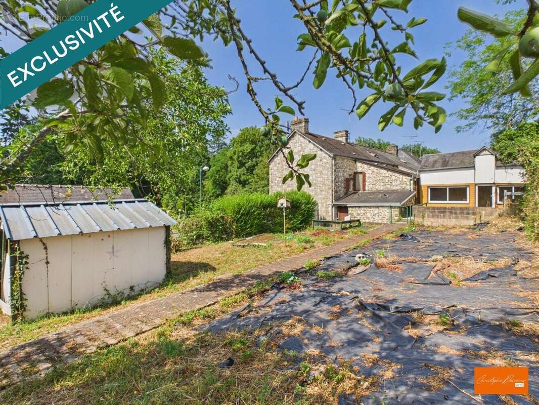 Maison 93 m² à Saint-Mars-Sur-Colmont  - photo 5
