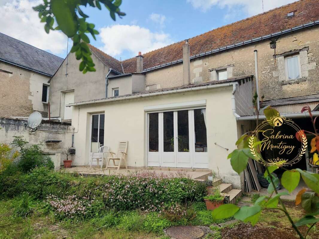 Maison à GENILLE