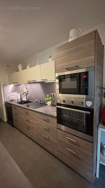 Appartement à SAINTE-FOY-LES-LYON