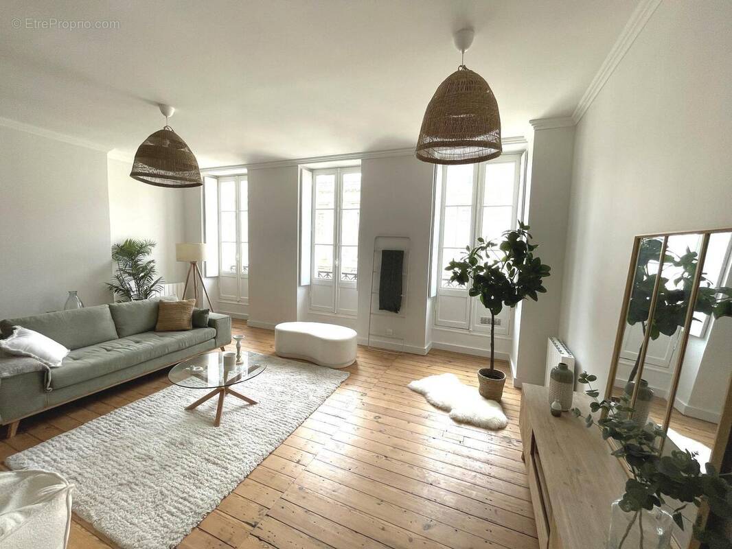 Appartement à BORDEAUX