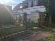 Maison à PERONNE-EN-MELANTOIS