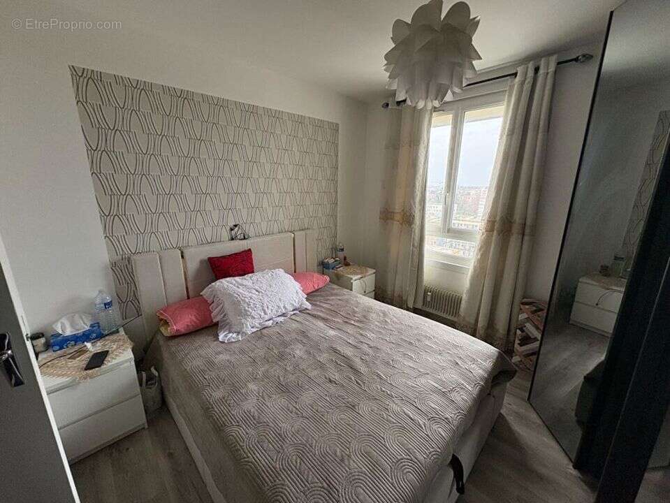 Appartement à HEROUVILLE-SAINT-CLAIR