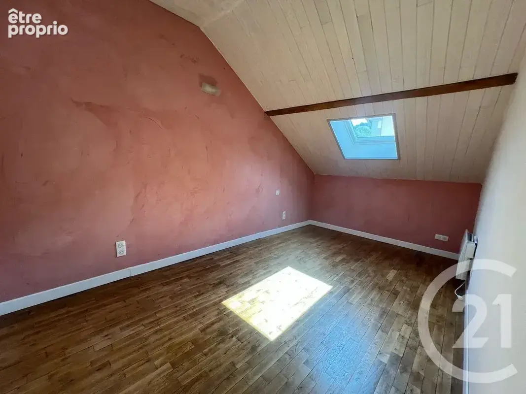 Appartement 123 m² à Aurillac  - photo 6