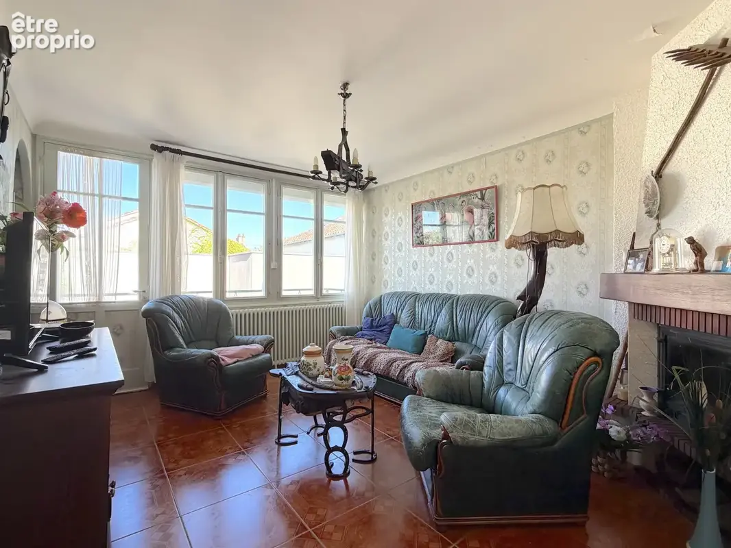Maison avec grand terrain et fort potentiel   Poitiers - photo 4
