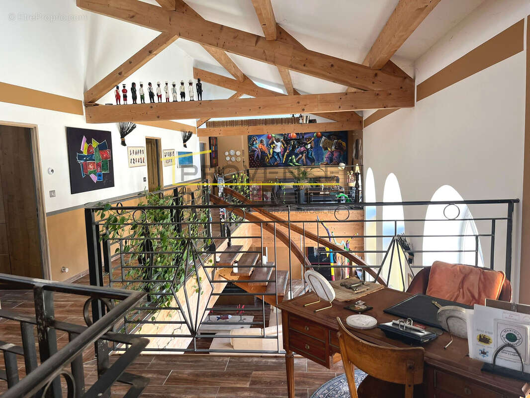 Appartement à MONTBOUCHER-SUR-JABRON