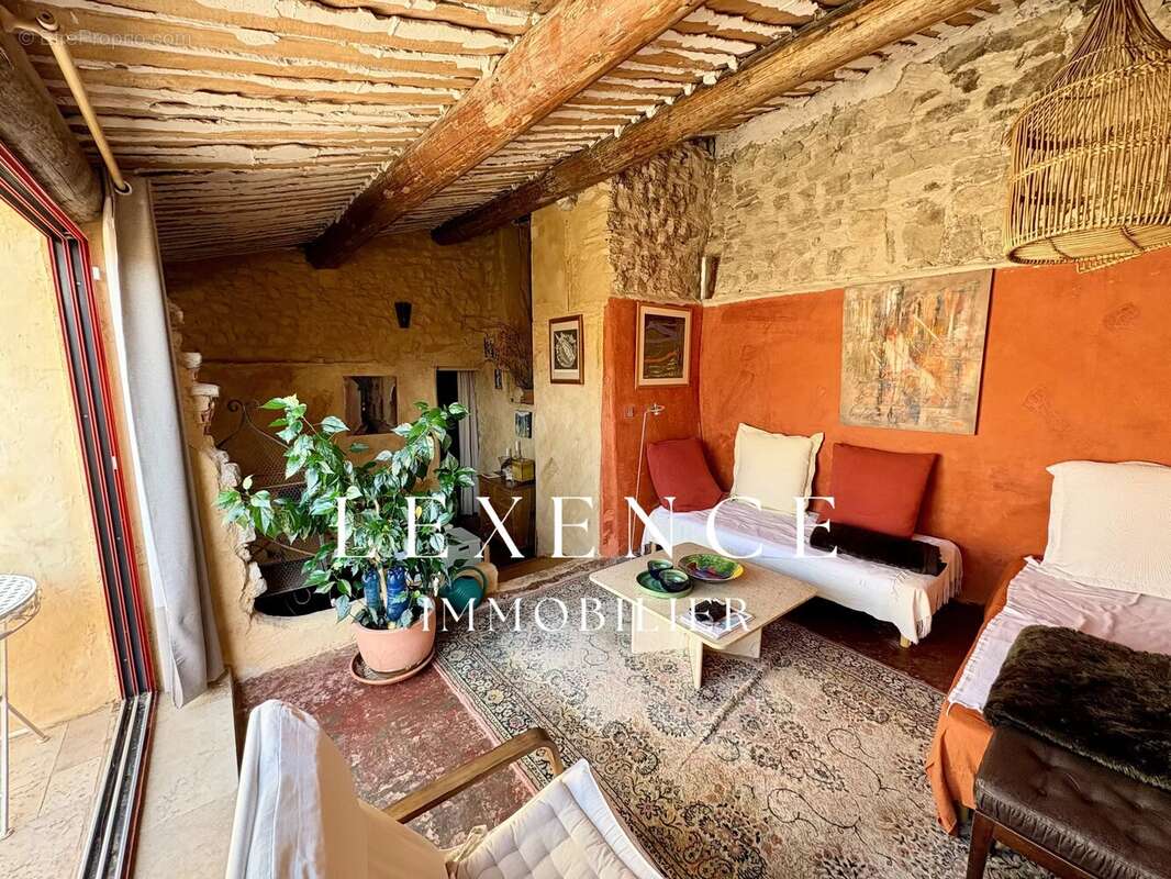 Appartement à SAINT-MARTIN-DE-CASTILLON