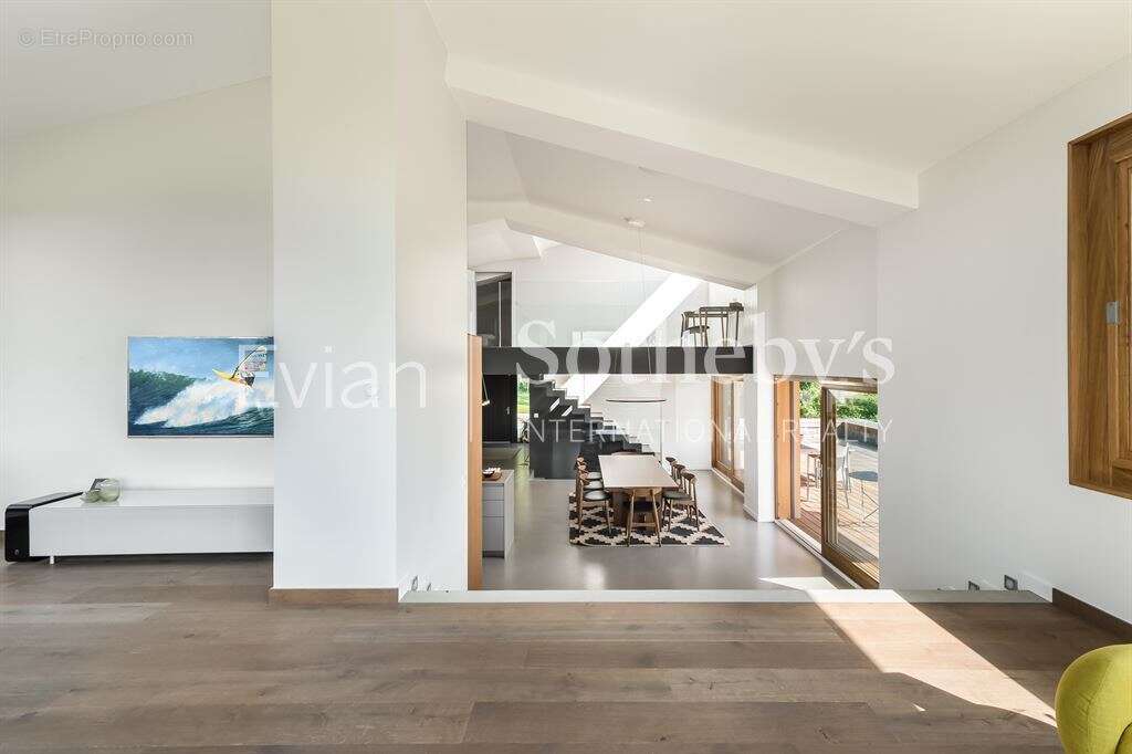 Villa d'architecte en plein coeur du golf d'evian - photo 8