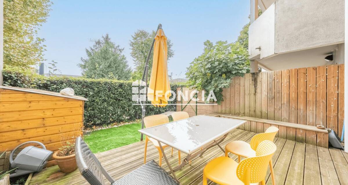 Appartement à BEGLES