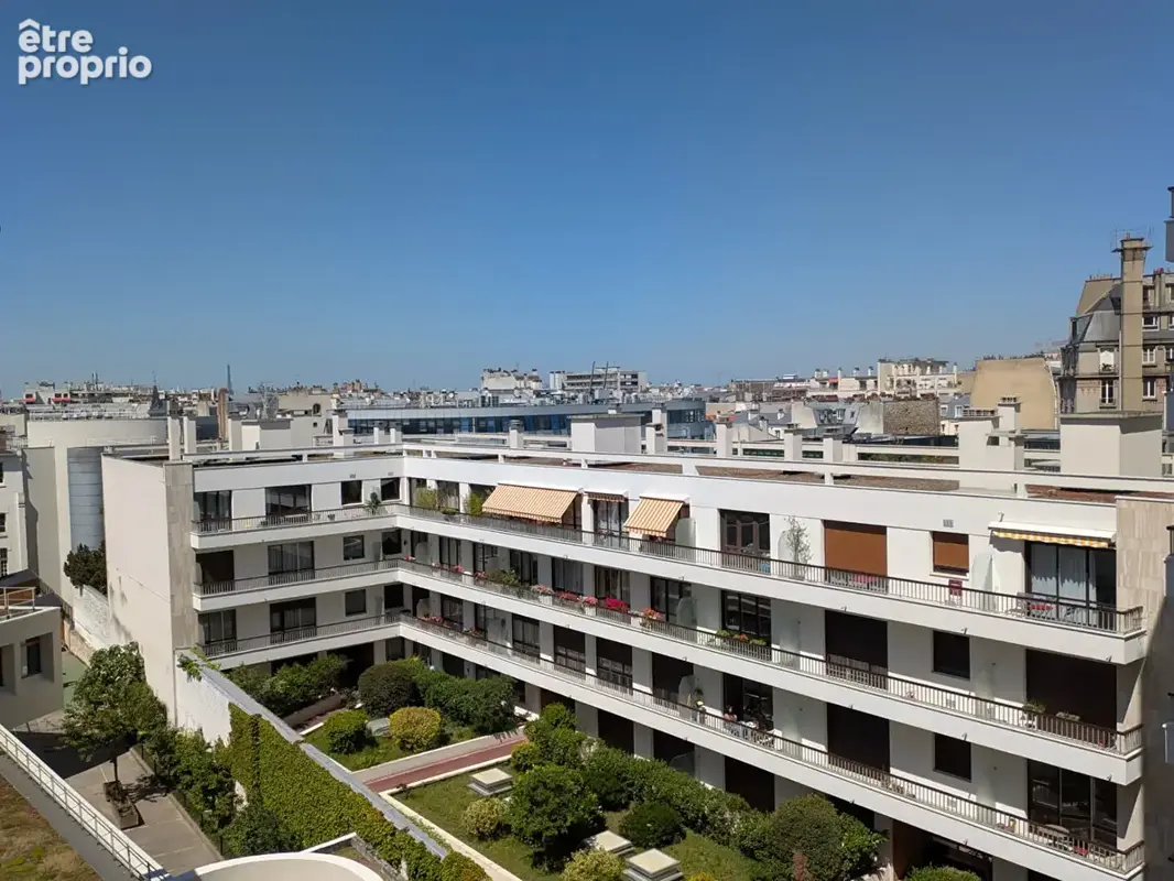 Appartement à PARIS-11E