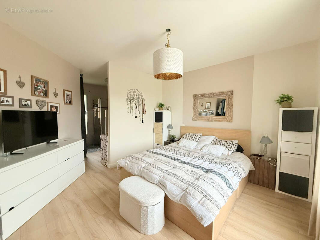 Maison à SAINT-SULPICE-SUR-LEZE