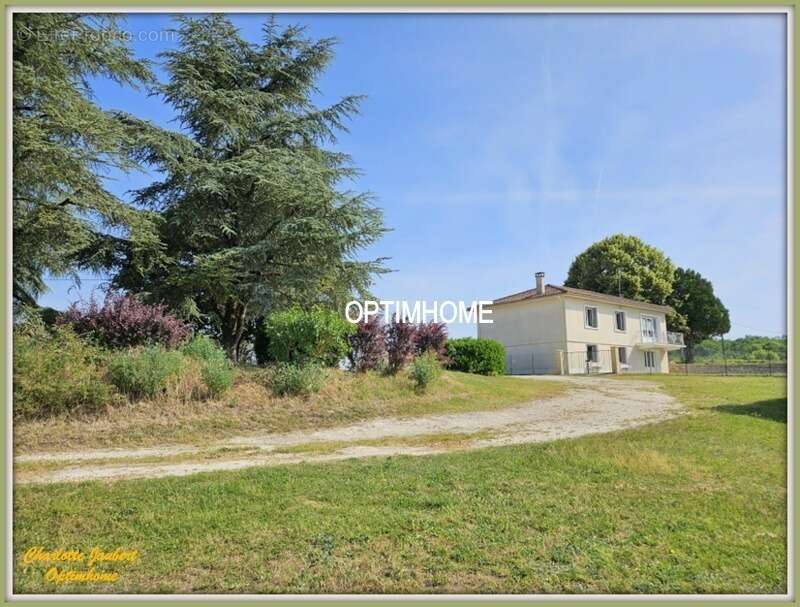 Maison à vendre 7 pièces Proche de AUBETERRE SUR DRONNE (16) - photo 5