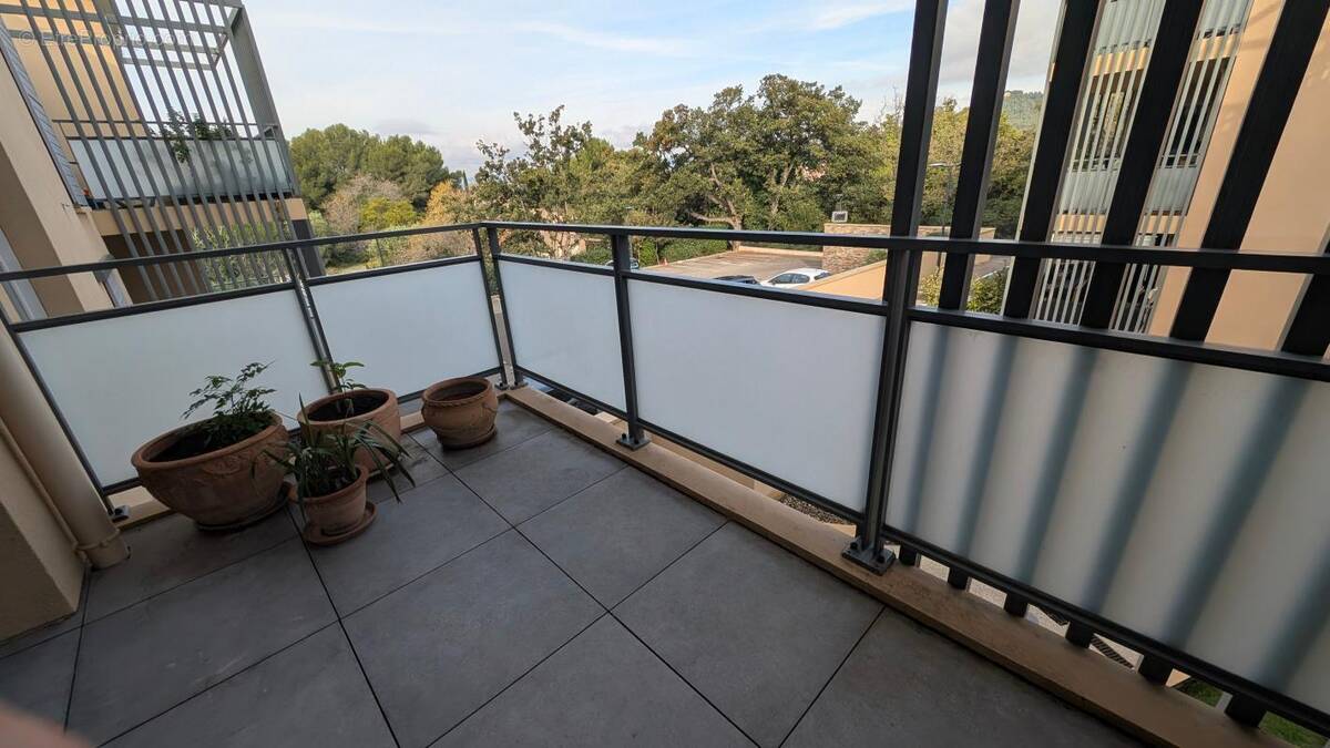 Appartement à SIX-FOURS-LES-PLAGES