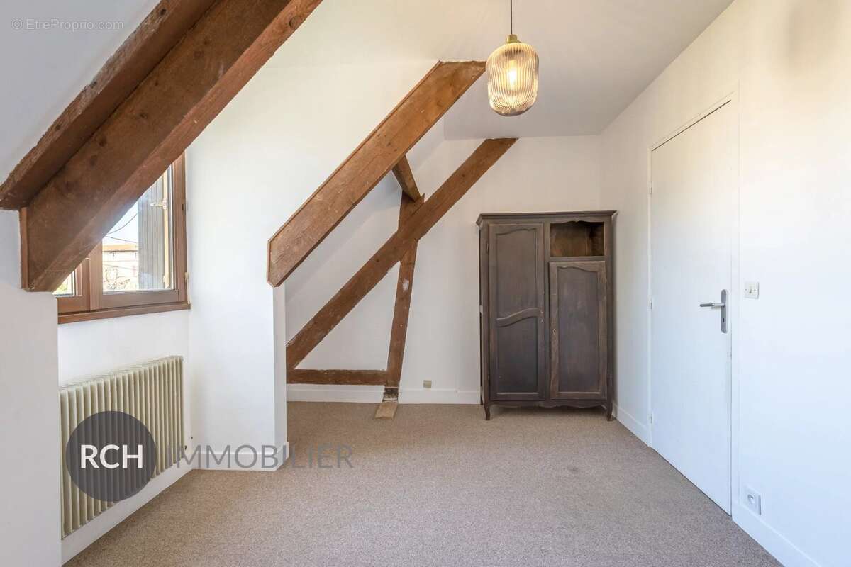 Maison à MONTFORT-L'AMAURY