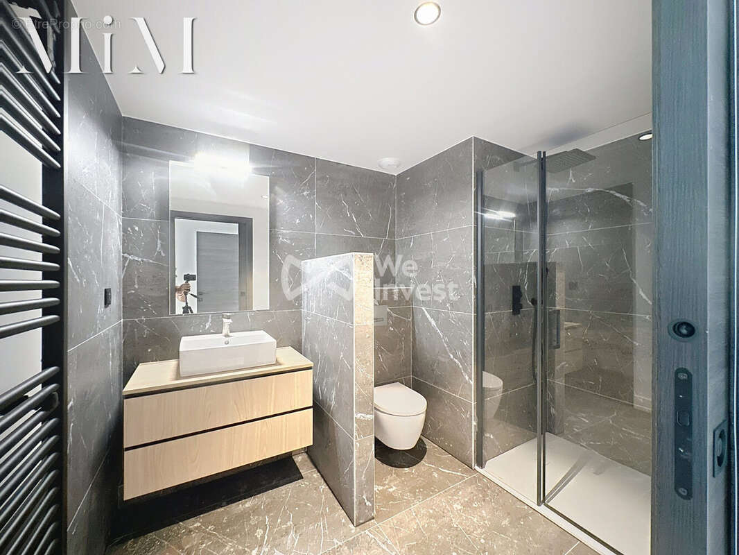 Salle d'eau suite - Appartement à BAILLARGUES