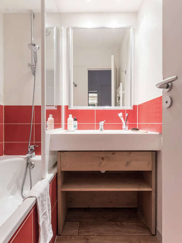 Appartement à LA PERRIERE