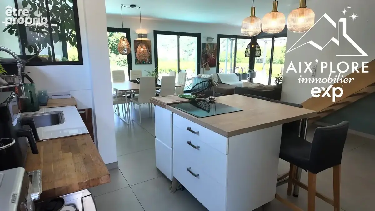 Maison 111 m² à Brison-Saint-Innocent  - photo 5