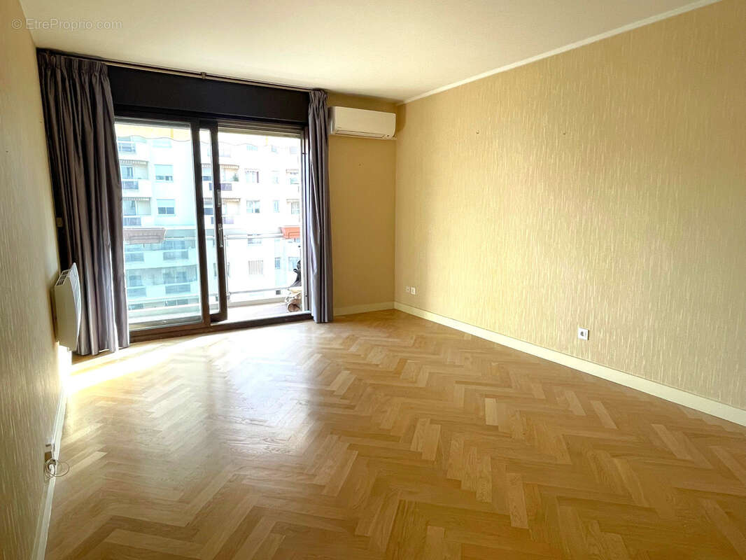 Appartement à LYON-6E