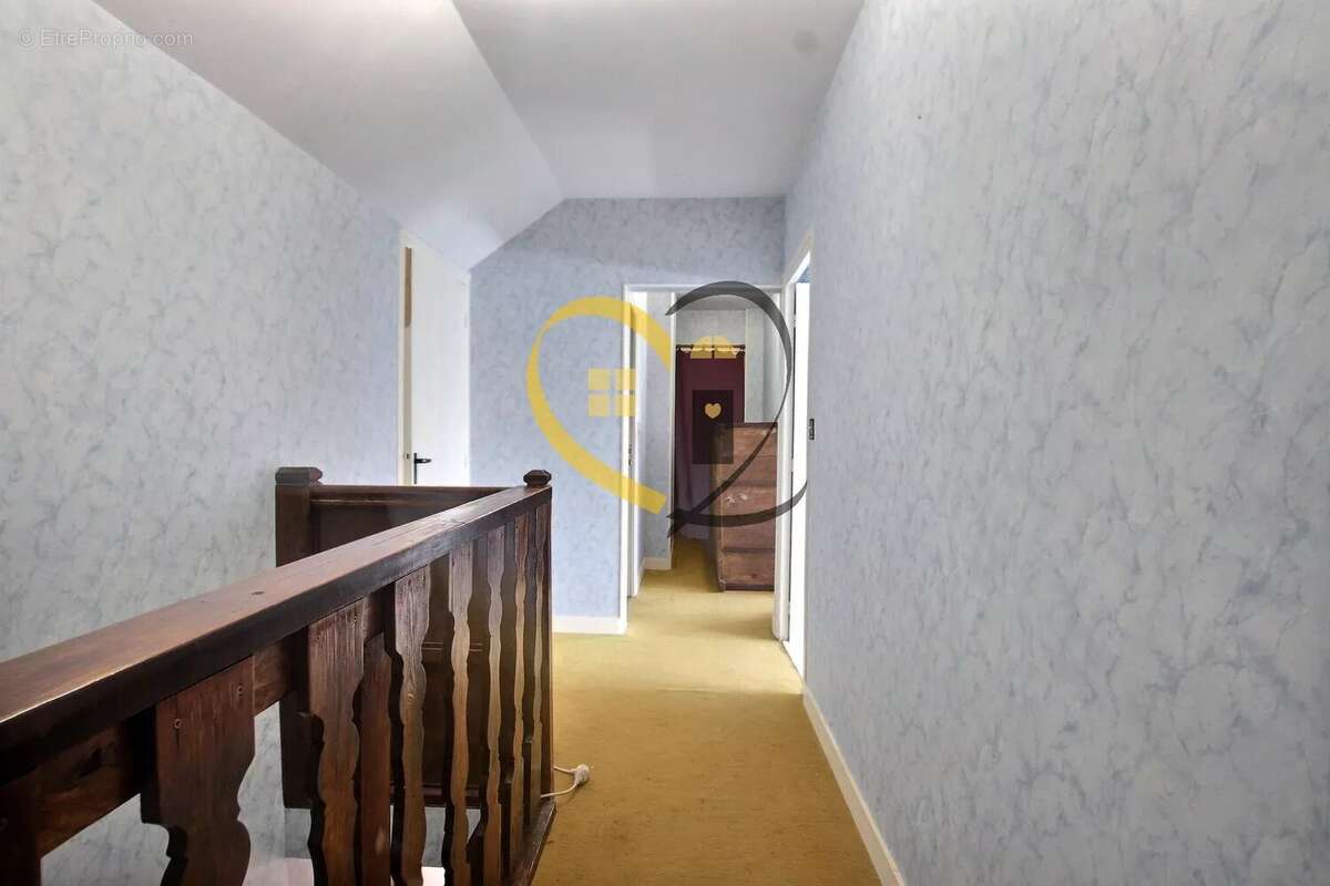 Maison à SAINT-MARTIN-D'AUXIGNY