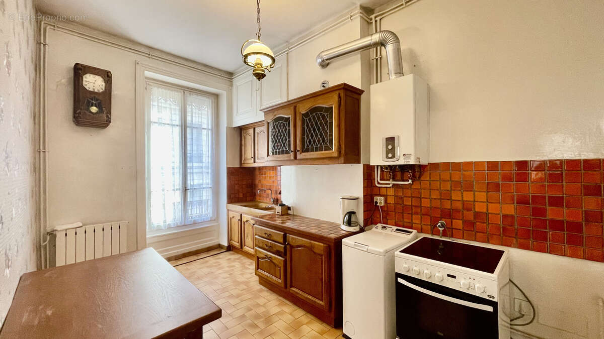 Appartement à LYON-6E