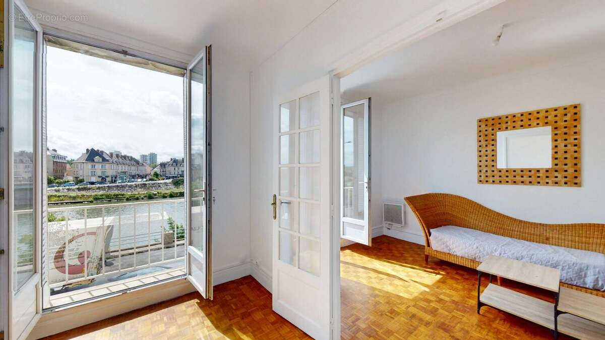 Appartement à PONTOISE