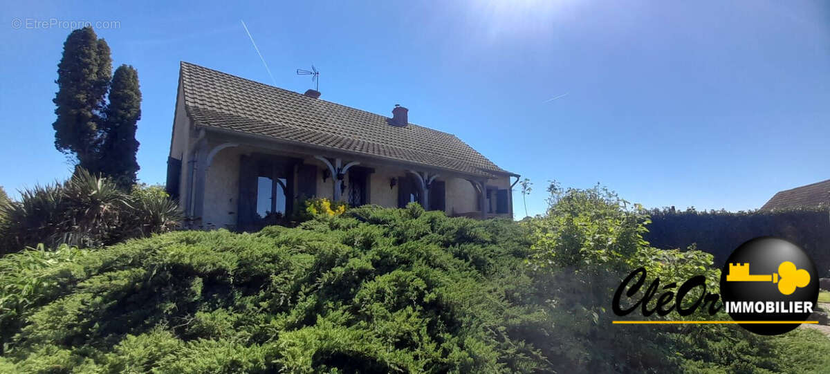 Maison à SAINT-GERMAIN-DU-PLAIN
