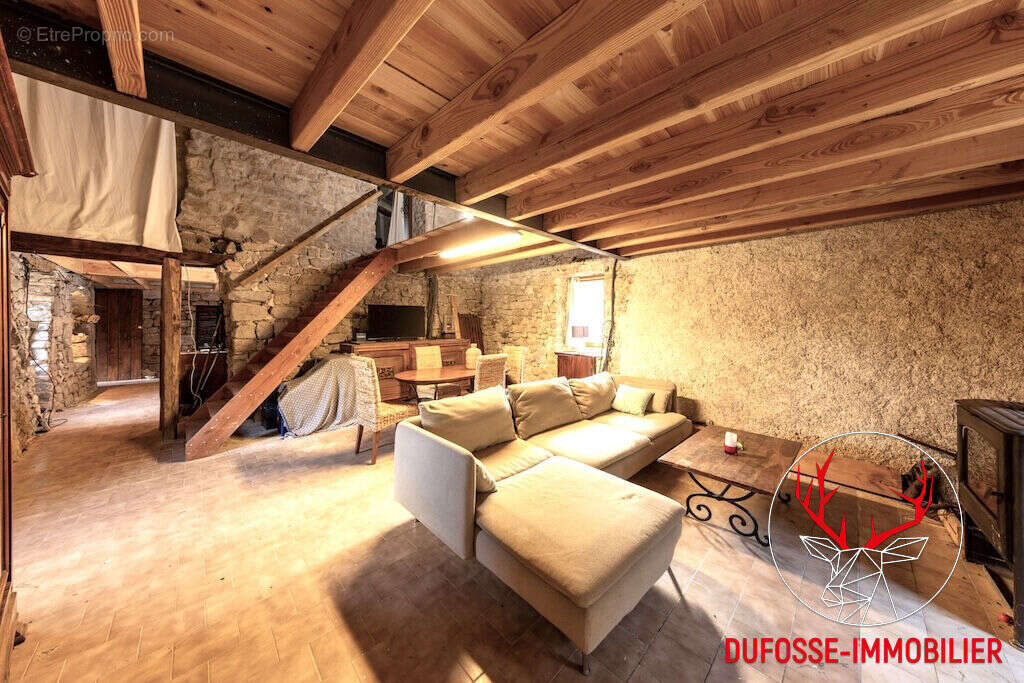 Ardèche - Vente à terme LIBRE - Maison ancienne à rénover 140 m² - photo 6